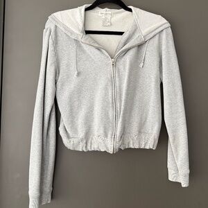 Jones New York Sport Grey Zip-Up Hoodie – Size M (Fits Like S)